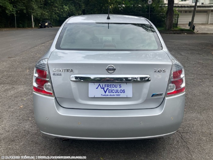 Nissan SENTRA S AUTOMTICO 2011/2012